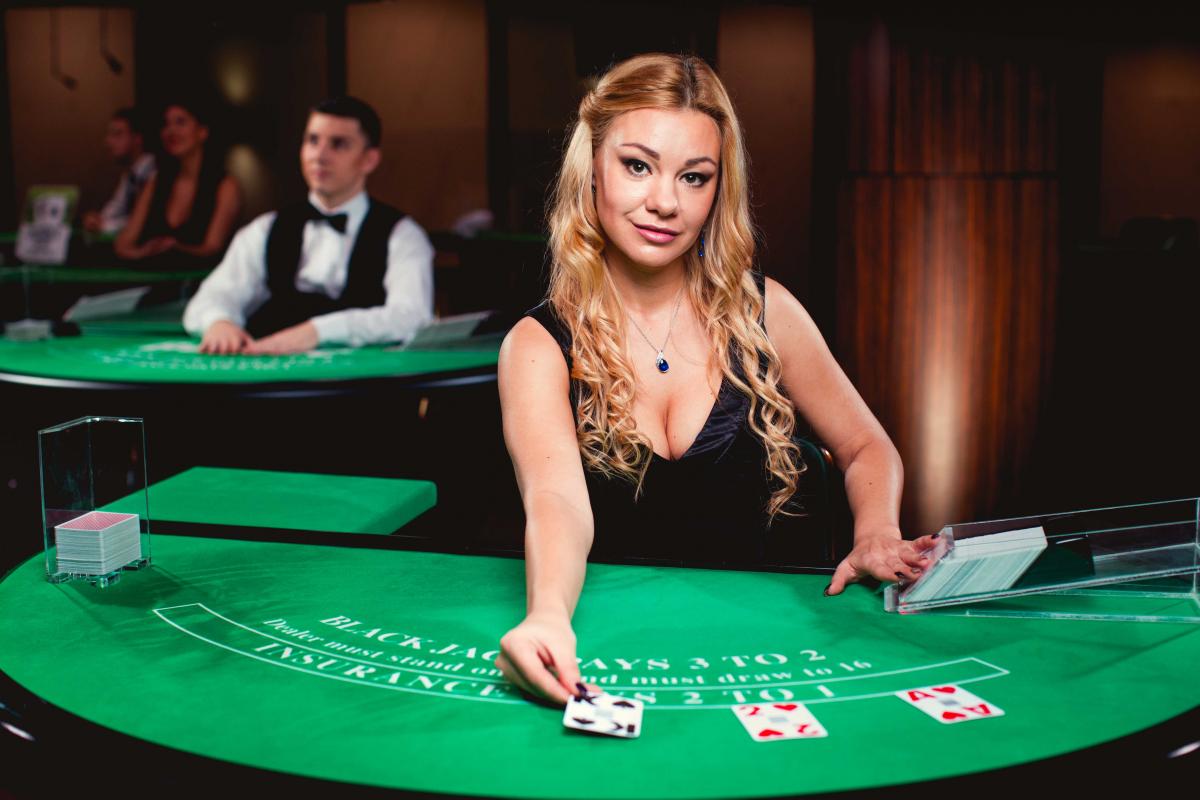 Explore the exciting world of blackjack at FUNBINGO! Learn the basics, discover tips for winning, and enjoy a variety of games. Join now for a thrilling gaming experience!